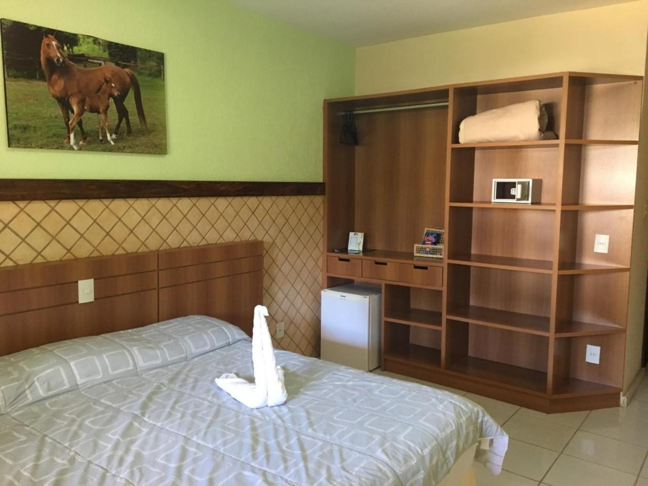 Hotel Fazenda Tucano Capim Branco Екстериор снимка