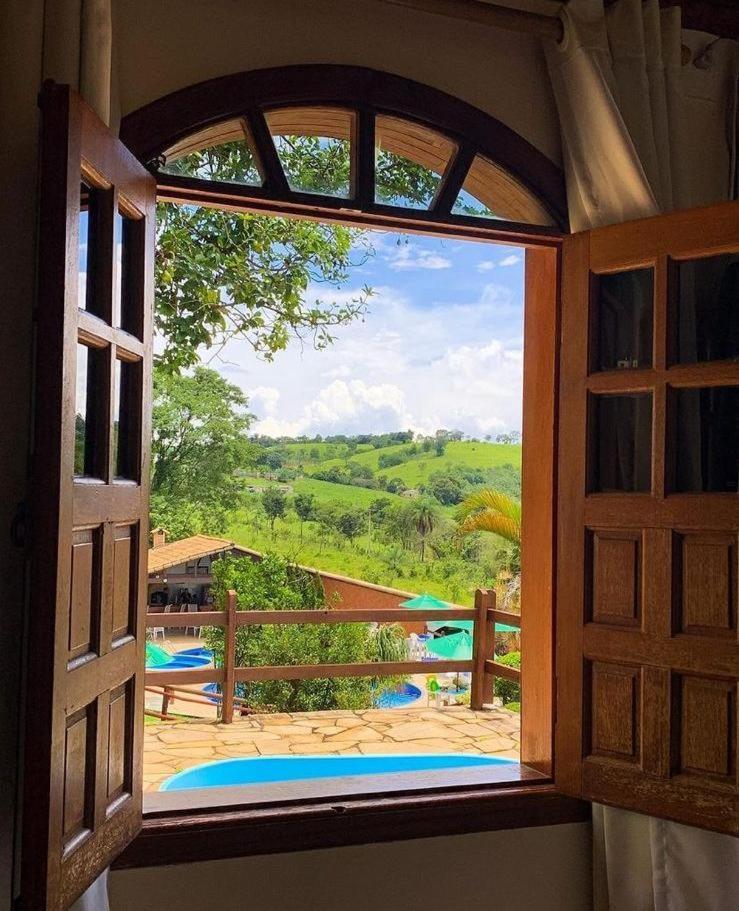 Hotel Fazenda Tucano Capim Branco Екстериор снимка